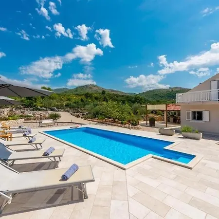 Family Friendly House With A Swimming Pool Orasac, Dubrovnik - 27837 Сasa de vacaciones Orasac