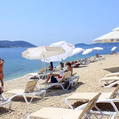 Family Friendly House With A Swimming Pool Orasac, Dubrovnik - 27837 Сasa de vacaciones *